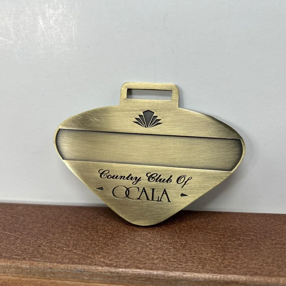 Country Club of Ocala Florida Gold‎ Tone Metal Golf Bag Luggage Travel Tag Medal